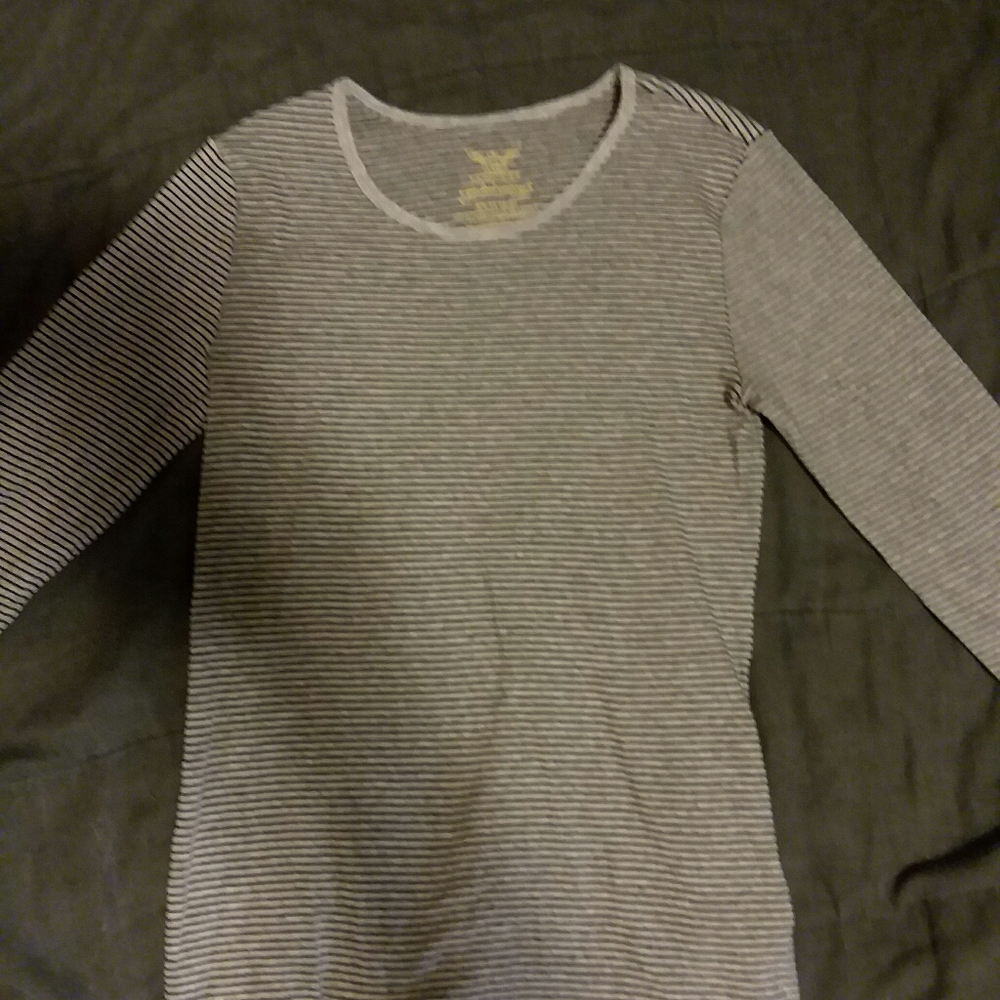 NWOT- Faded Glory Women's size Small  (4/6)